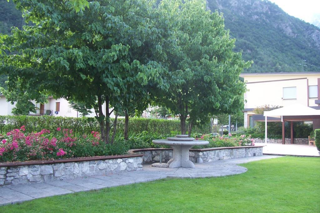 Albergo Benito Ponte nell'Alpi Exterior photo